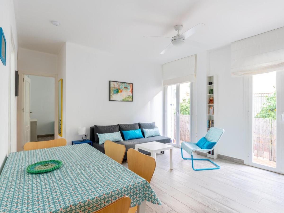 Holi-Rent Padre Isla Apartment Севиля Екстериор снимка