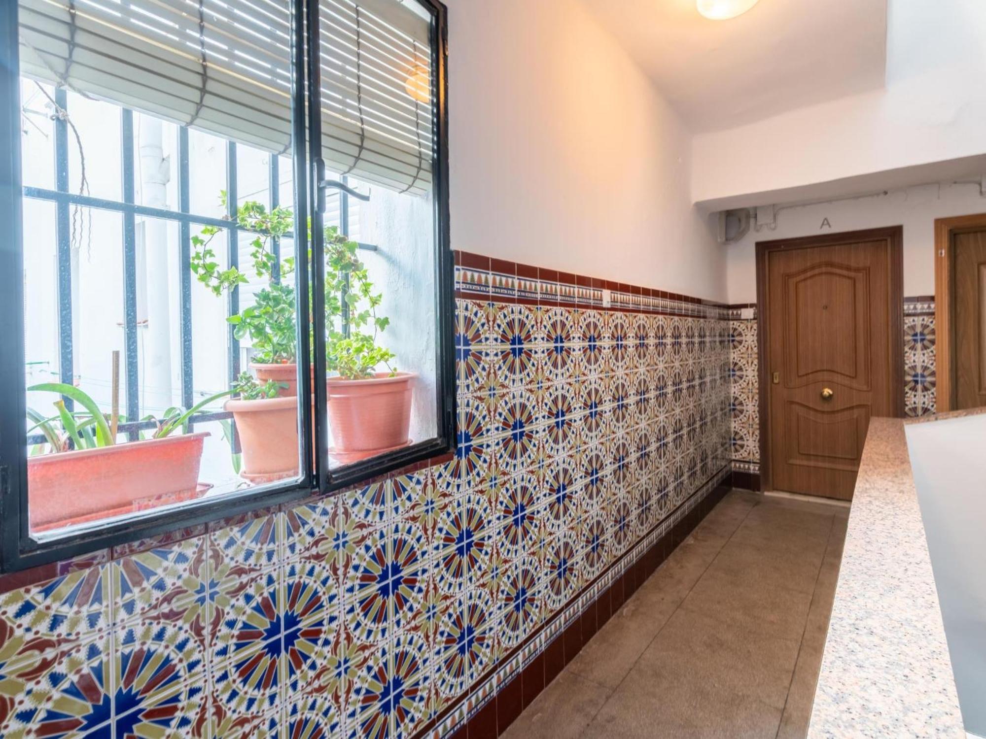 Holi-Rent Padre Isla Apartment Севиля Екстериор снимка